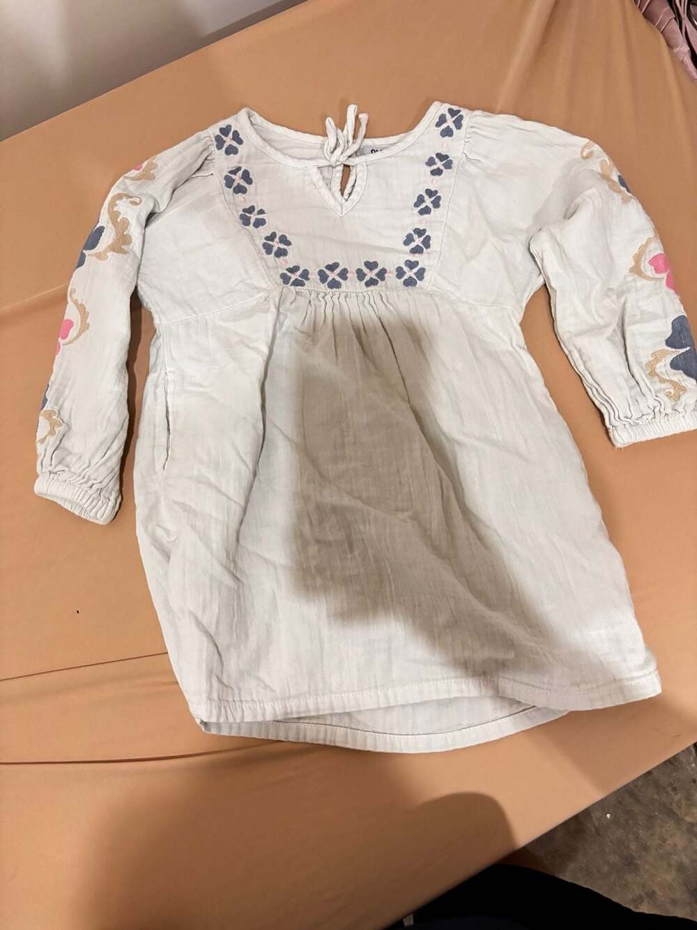 Old Navy Embroidered Dress Size XS (5) White Floral Boho Long Sleeve
